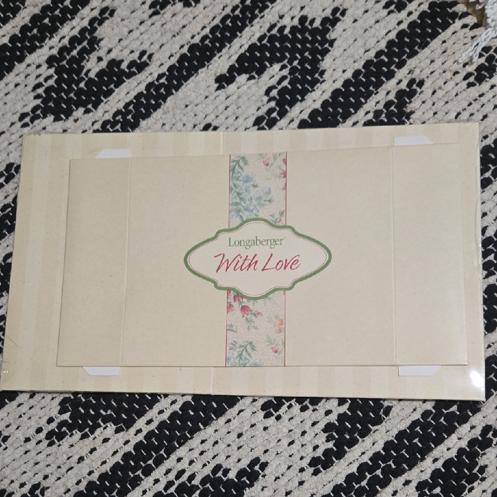 VINTAGE Longaberger 2001 With Love Gift Box